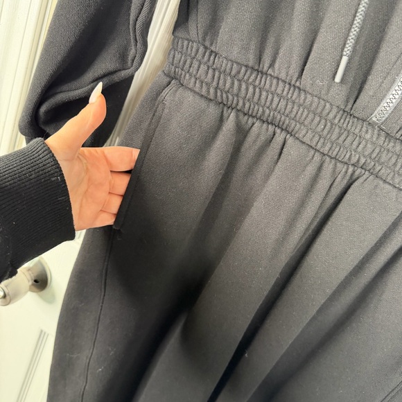 Sz M VS PINK NWOT $69 Ivy Fleece Hooded Jumpsuit Hoodie Black - Picture 7 of 11